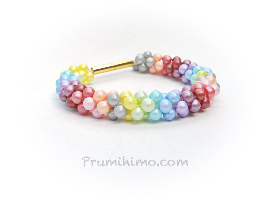 Mushroom bead kumihimo