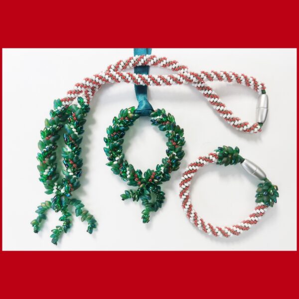 Twirly-Swirly Holiday Wreath and Jewellery Tutorial
